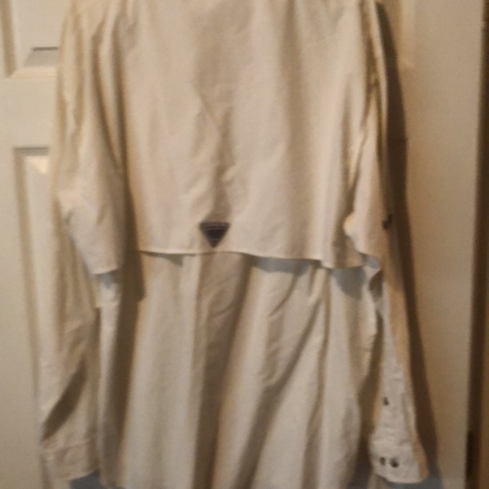 Men’s White Columbia Long Sleeve Shirt - Picture 3 of 3
